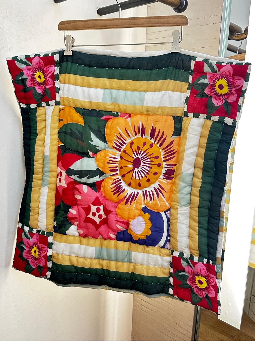Rare‼️NWT Anthropologie
Two COTTON VOILE PRINTED EURO SHAMS (color: Lannie) - Picture 8 of 9